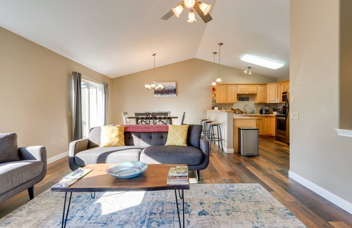 Sand Lake House | Accommodating Anchorage Abode < 1 Mi to Jewel Lake