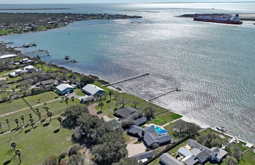 Ingleside Other | Accommodation ∙ 1 bedroom ∙ 12 guests