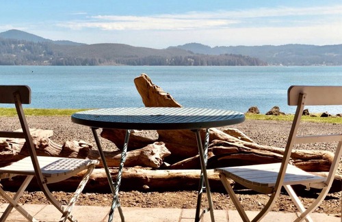 Waldport Other | Accommodation ∙ 1 bedroom ∙ 6 guests