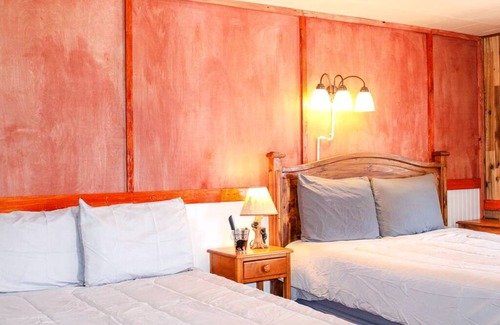 Howard Other | Accommodation ∙ 1 bedroom ∙ 3 guests
