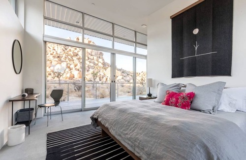 Pioneertown Other | Accommodation ∙ 2 bedrooms ∙ 4 guests