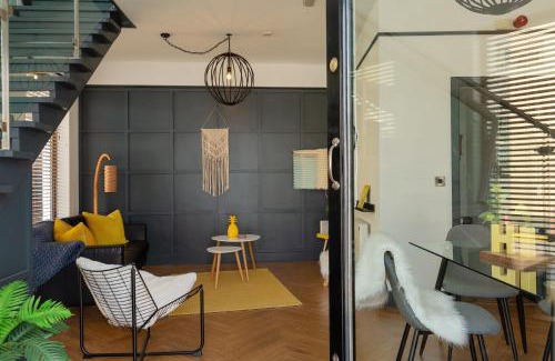 Dungarvan Apartment | Accommodation @ 32