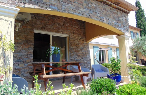 Bagnols-en-Foret Condo | Accommodation in a magnificent villa in the Var