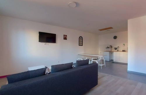 Lourdes Apartment | Accommodation in Le Bourg " appartement Fuchsia" in Lourdes (max 6 pers.)