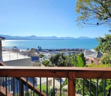 Linkside Apartment | Accommodation Mossel Bay Garden Route