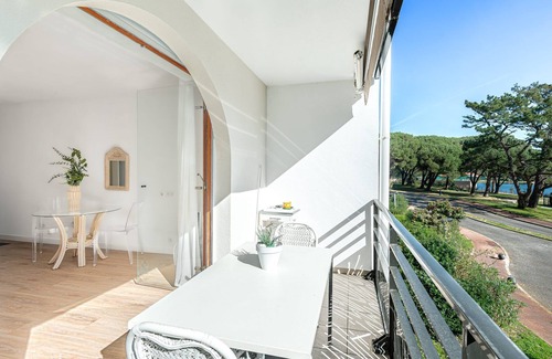 Anglet Apartment | ACCOMMODATION RESIDENCE CHIBERTA AND GOLF WITH SWIMMING POOL