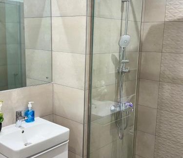 East Legon Apartment | Accra Executive suites at Loxwood