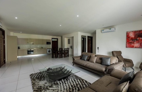 Cantonments Apartment | Accra Fine Suites - Henrietta's Residences