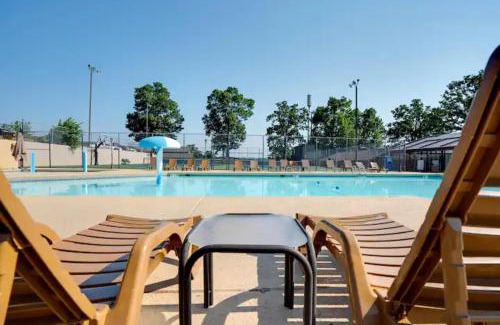 Table Rock House | Ace in the Ozarks