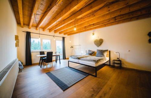 Sondelfingen Apartment | Achalm Hof