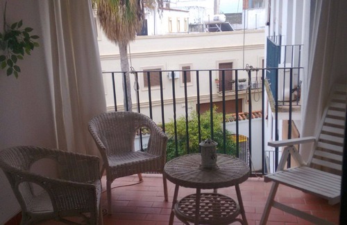 El Puerto de Santa Maria Apartment | Acierto centro, large flat + terrace + parking + wifi + A/A