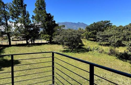Alto Boquete Apartment | Acogedor apartamento con hermosa vista al volcán - The Goat Spot - planta alta