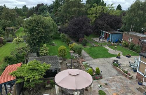 Hull Bed & Breakfast | Acorn Guest House in Hull