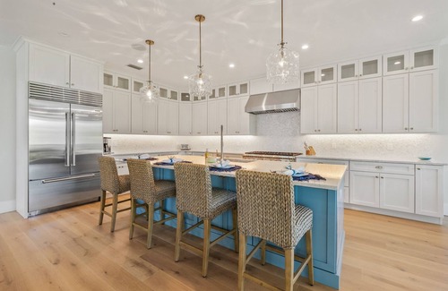 Anna Maria House | AcquaLuxe – AMI Luxury Canal-Front w/Pool, Spa & Dock Near Beaches