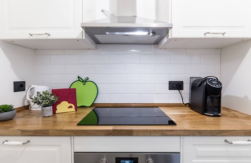 Genoa Historical Centre Apartment | [Acquario 5']Free Wifi & Netflix Tilo Apartment