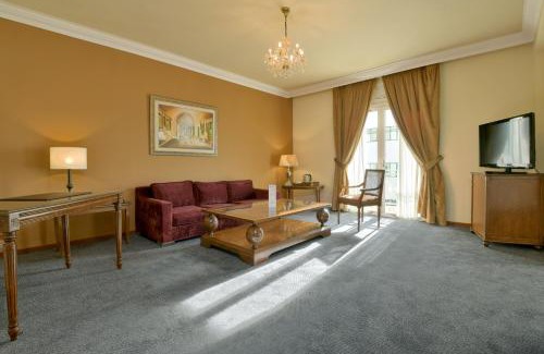 Les Berges du Lac Hotel | Acropole Tunis