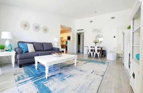 Summer Breeze Condo | Across From Beach, 4 Pools, Hot Tub, Tennis Courts, Mini Golf, Horizon South