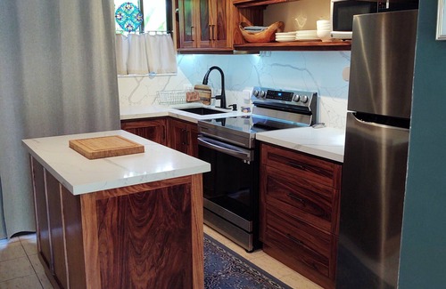 Coco Condo | Across from Coco Beach!