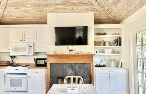 Seaside Cottage | Across from Pool and Short Walk to Beach in Seaside, Fl + 2 Adult Bikes!
