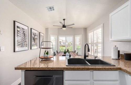 Gilbert House | Activities Galore! Vacation in Luxury!