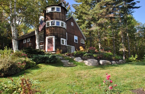 Sugar Hill House | Actress Bette Davis' former mountain lodge. spacious, enchanting!