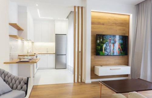 Vardaris Apartment | AD Elegant Stay 1 BR Apartment