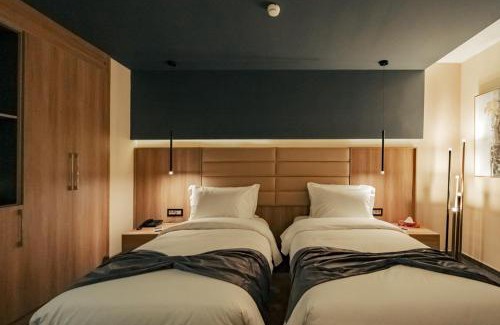 Hydra Hotel | AD HOTEL HYDRA
