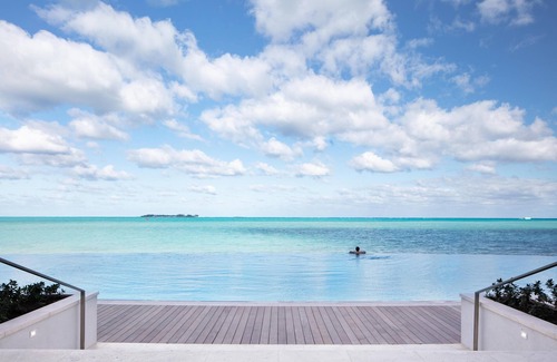 Nassau Resort | ADA Compliant - New Resort - Oceanfront w/Amazing Views & Private Balcony