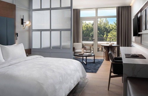 Forest Hills Hotel | Ada Hotel