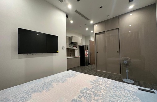 Truc Bach Apartment | ADA vinhomes smart city