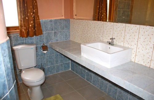 Pleret House | Ada Waktu Homestay