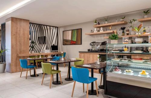 King Abdul Aziz Road Hotel | Adagio Aparthotel Jeddah Malik Road