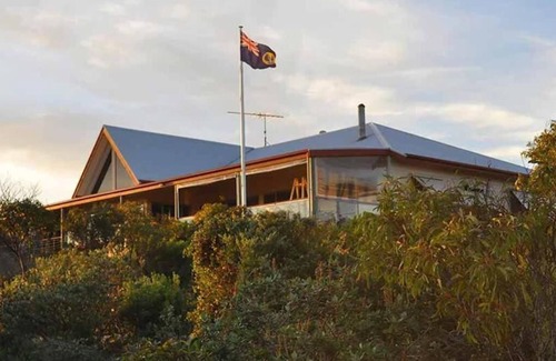 Sapphiretown House | Adagio Retreat