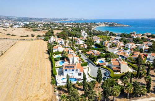 Pegeia Villa | Adamante Luxury Villa by Nomads