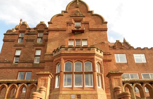 Prestwick Hotel | Adamton Country House Hotel