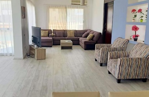 Al Mamsha El Seyahi Villa | Adan Beach Resort