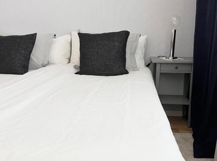 Osthammar Hotel | Adas Hotell