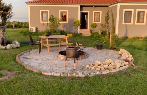 Bozcaada Hotel | Adayel Bagevi & Butik Otel
