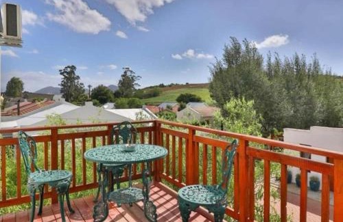 Robertson House | Adderley House Guest Accommodation