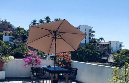 Downtown Puerto Vallarta Apartment | Ade depa!