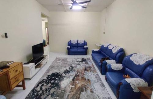 Kuantan House | Adeeba Homestay