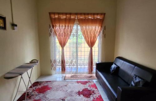 Kuantan House | Adeeba Homestay