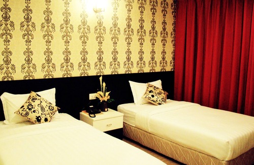 Penampang Hotel | Adel Hotel