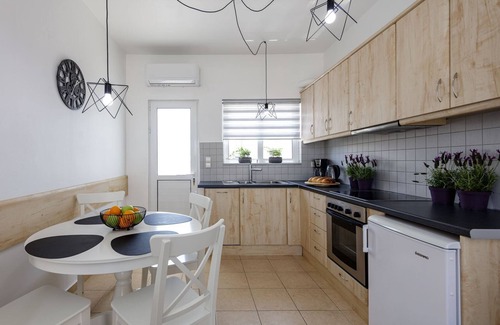 Kalyves Apartment | Adelphes- Beach front apartment
