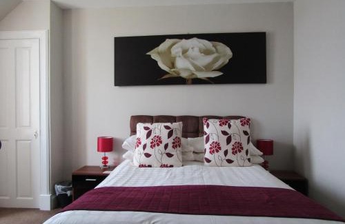 Oban House | Adelphi Villa