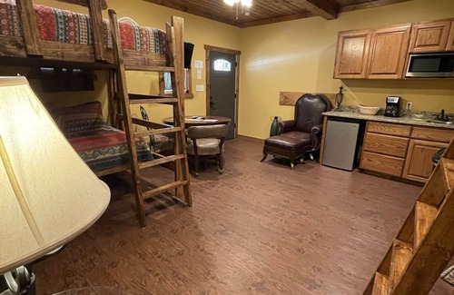 Concan Apartment | Adelynn's Hideaway, Exclusive Private Riverfront @Vacation Frio River