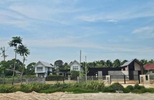 Klebang Besar House | Adenium Villa
