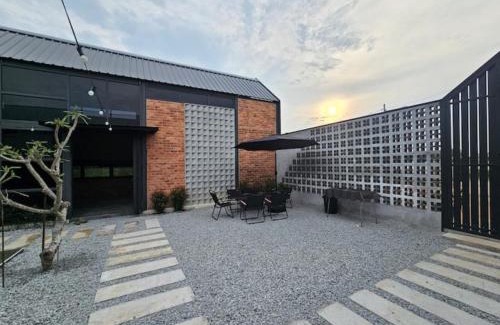 Klebang Besar House | Adenium Villa
