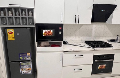 Adentan Apartment | Adenta-Accra - 3 Beds - Sleeps 6 - Private Parking