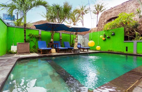 Mushroom Bay Resort | Adi Bungalow Lembongan